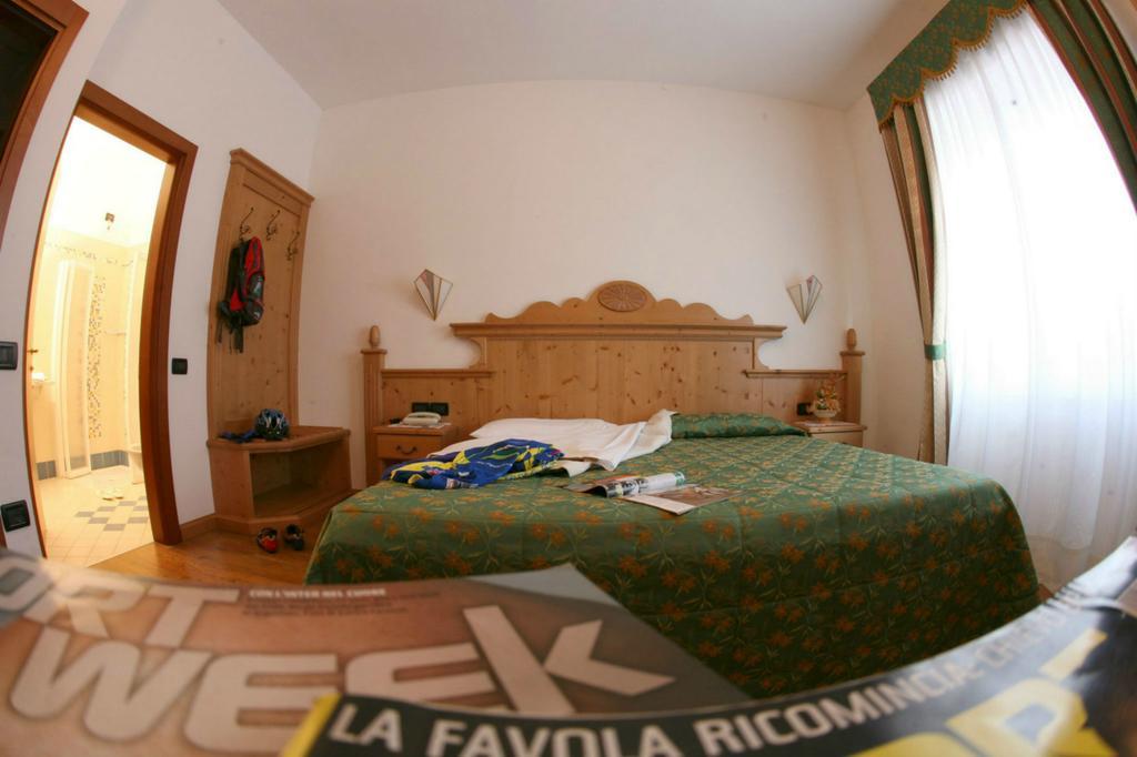 Hotel Daniela Levico Terme Exterior photo