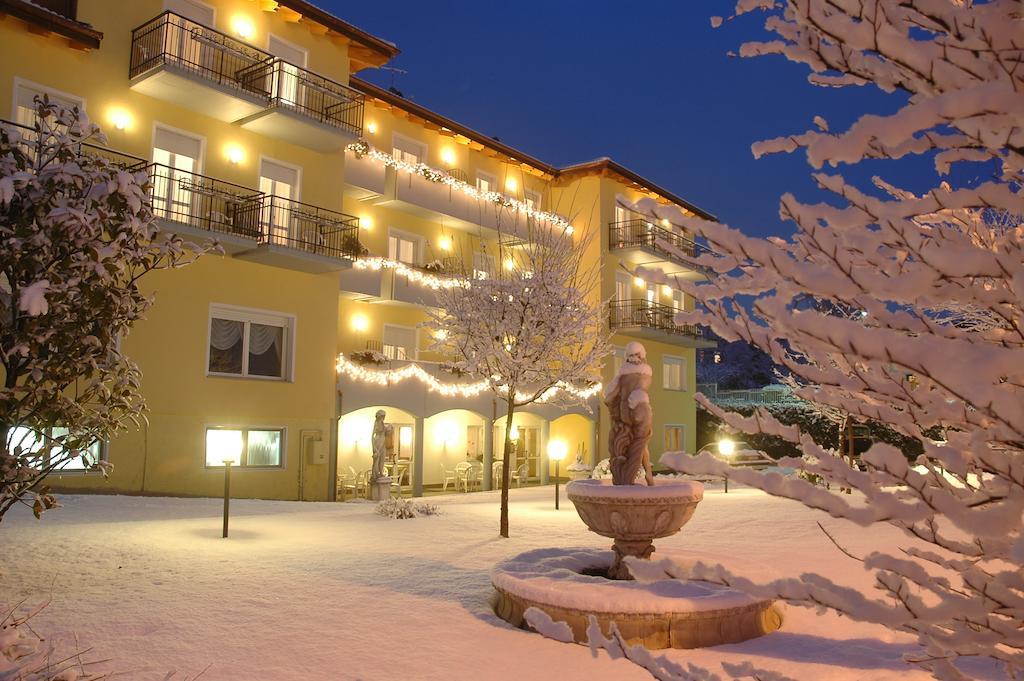 Hotel Daniela Levico Terme Exterior photo